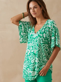 Tee-shirt V smocks au dos