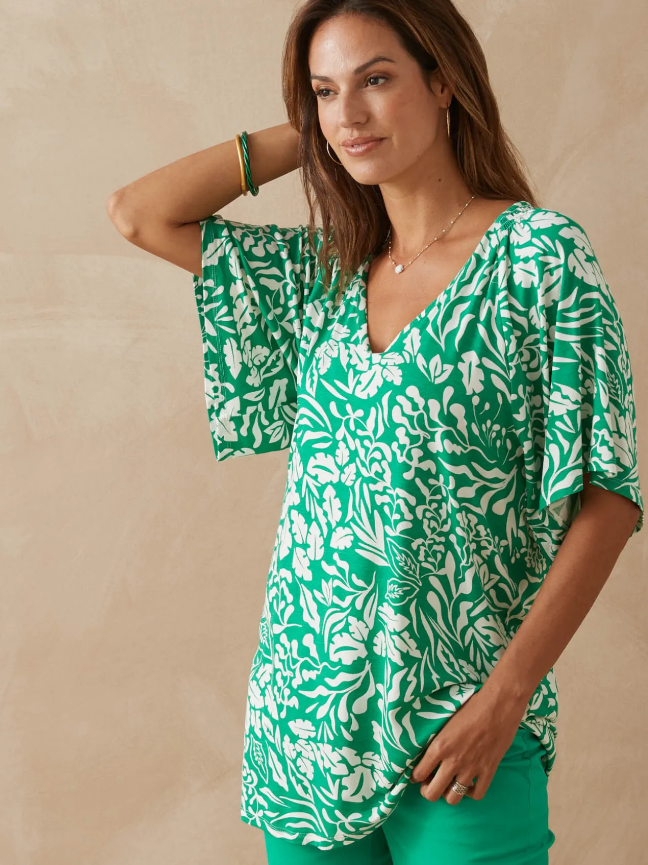 Tee-shirt V smocks au dos